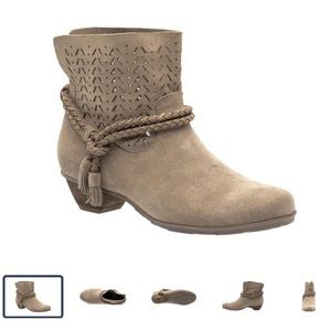 Abeo Beige Ankle Booties with Braided Accent